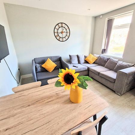 Central Reading Modern 3Br Flat - Walk To Station And High Street Extérieur photo